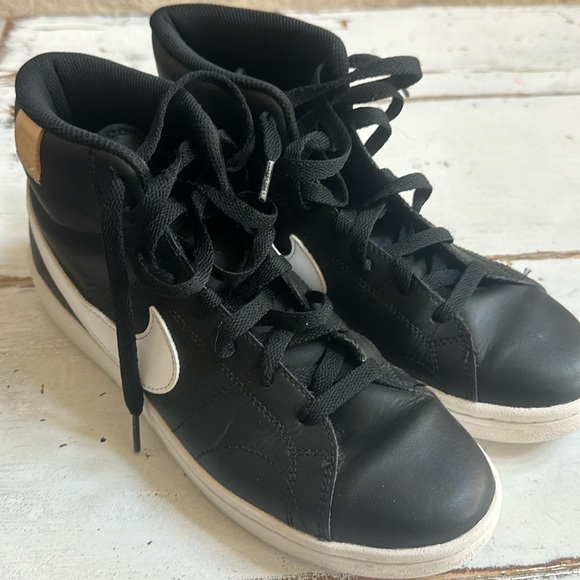 Nike Shoes - Size nine Nike Court Royale 2 black mid top shoes